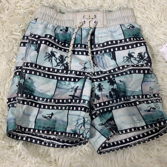 Toddler swim trunks - Picture 1 of 4